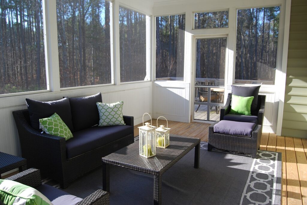 porch, sunroom, indoors-1046156.jpg